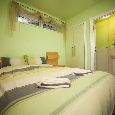 The Missing Sock Bed and Breakfast Cambridge  Exterior foto